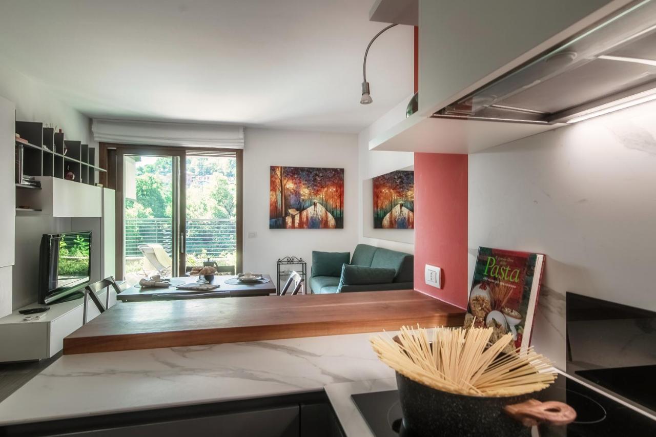 Joivy Luxury Flat & Lake Como View Argegno Exterior photo